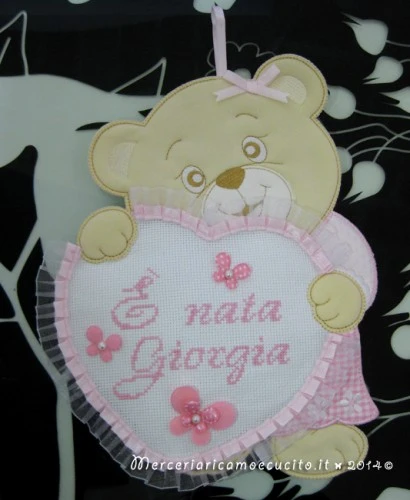 Fiocco nascita orsetto con cuore rosa “E’ nata Giorgia”