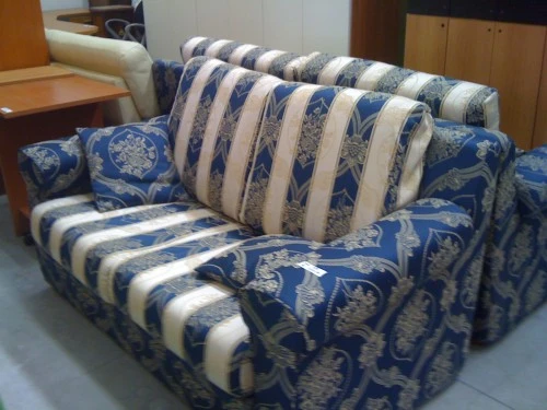 Divano letto usato COD. 338 : (Besana in Brianza) Divano letto usato COD. 338 : (Besana in Brianza)
