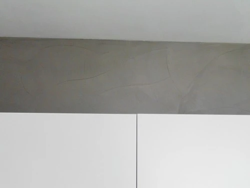 Pavimenti Resina Trento : Parete e pavimento cucina in resina trento spiazzo