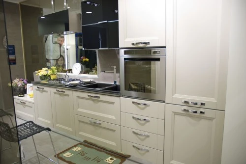 BEVERLY by Stosa Cucine : (Capistrello) BEVERLY by Stosa Cucine : (Capistrello)
